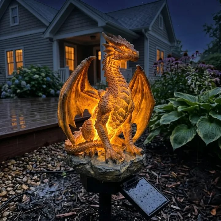 🐉 Dragon Legacy Golden Ember Edition – Solar Garden Light with Twin Dragon Sculpture